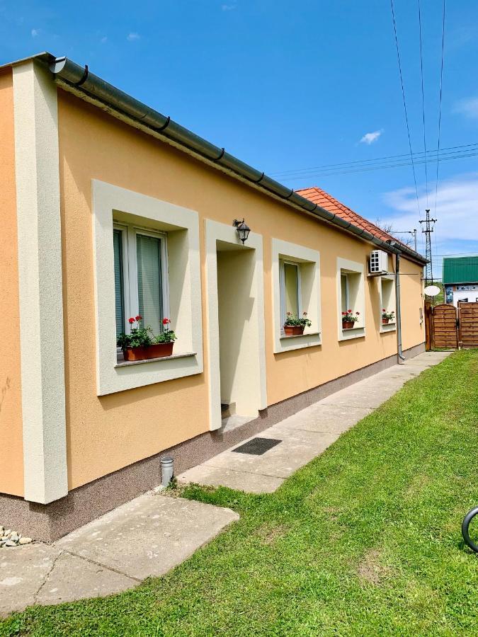 Matrai Vadaszhaz Matraterenye Zewnętrze zdjęcie